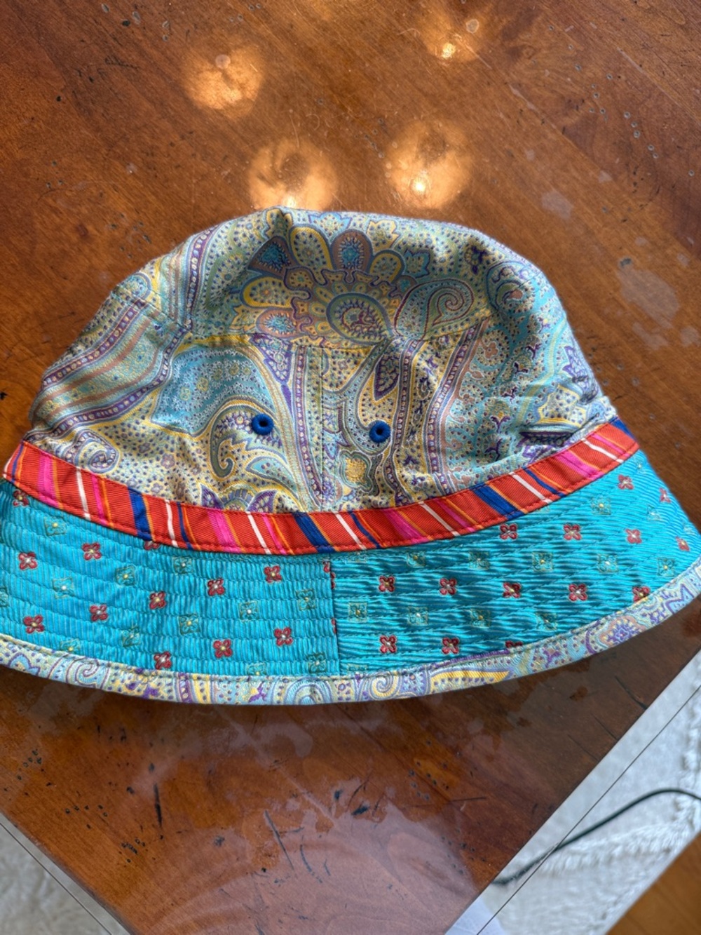 Robert Graham Reversible Bucket Hat - Picture 4 of 4